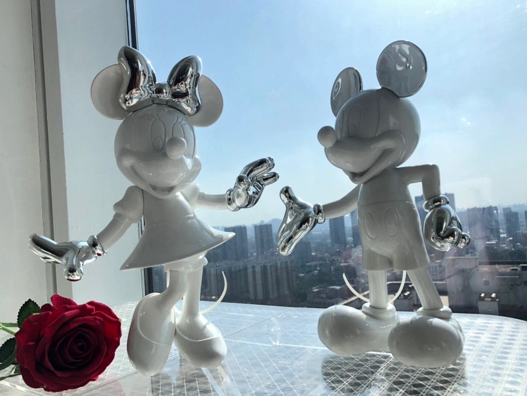 MOUSE FIGURE MINNIE 0804
